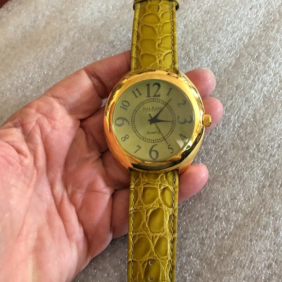 Large Joan Rivers Classics Watch main image 4